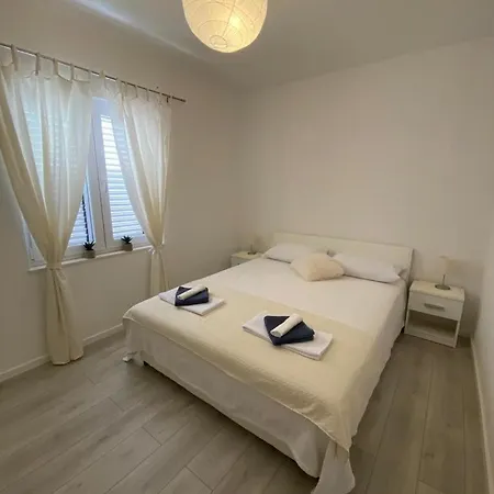 House Brane Apartment Biograd Na Moru