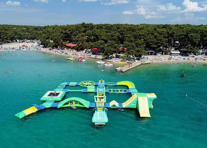 House Brane * ビオグラード・ナ・モル